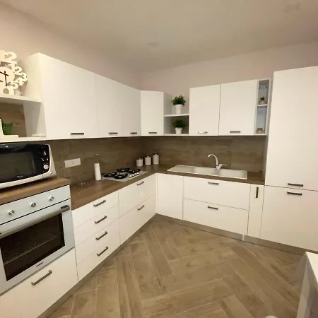 公寓 Casa Daniela *